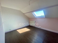 Maison à vendre 7 pièces  ()