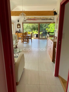 Maison à vendre 7 pièces  (56)