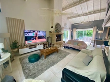 House for sale, 8 rooms