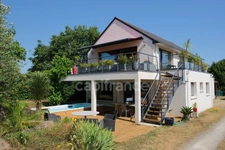 Maison à vendre 7 pièces  (56)