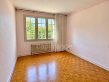 Maison à vendre 7 pièces  ()