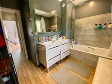 Maison à vendre 6 pièces  ()