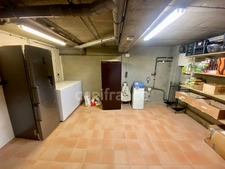 Maison à vendre 7 pièces  ()