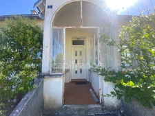 Maison à vendre 7 pièces  ()