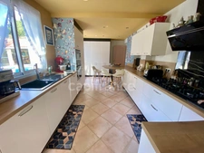Maison à vendre 7 pièces  ()