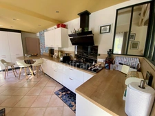 Maison à vendre 7 pièces  ()
