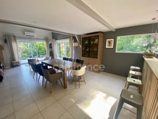 House for sale, 8 rooms