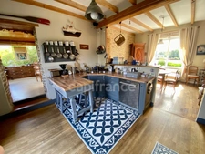 Maison à vendre 6 pièces  (56)