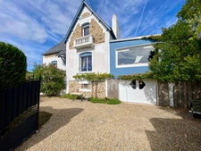Maison à vendre 6 pièces  (56)