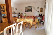 Sant Ambroggio: 1-bedroom apartment 39 m² with garden close to shops and beaches