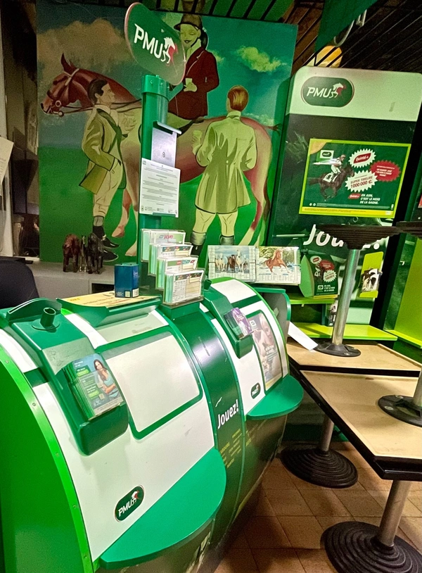 Dpt Isère (38), à vendre GRENOBLE Bar PMU 