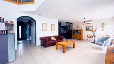  À seulement 10 min de Fronton et de Bressols - Maison Contemporaine de 153 m² - 4 chambres + bureau (5e chambre) - Piscine et terrain de 896 m²