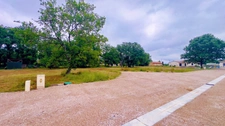 Terrain Constructible et Viabilisé de 1 643,00 m² à vendre proche de FRONTON (31)