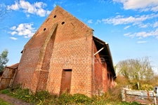 Grange de 250m² à rénover sur terrain de 2.200m² à Mouvaux