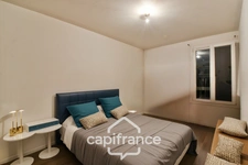 Appartement T4 lumineux avec balcon, et stationnement privatif