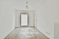 A louer T2 avec jardin, terrasse, et stationnement sécurisé