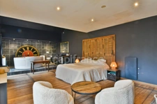 Maison individuelle de type loft dans un secteur prisé