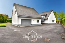 Exceptional villa in COUDEKERQUE Village near the Golf Course