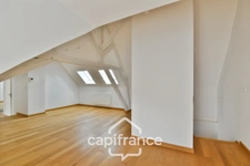 Appartement 3 pièces duplex – Dernier étage – Cœur historique de Saint-Omer