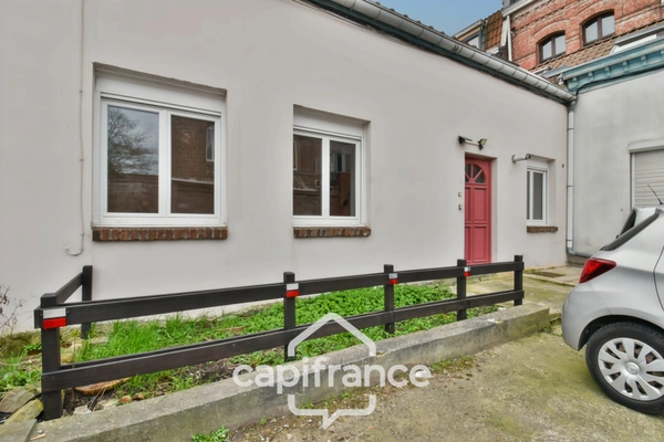 Appartement duplex avec entrée privative – esprit maison – calme et luminosité
