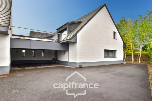 Villa d'exception à COUDEKERQUE Village à proximité du Golf