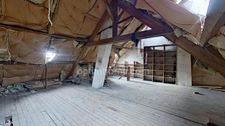 MONTMIRAIL - Centre ville - Maison de 5 pièces avec un grand garage à rénover