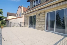 ROSNY sous BOIS - Plateau d'Avron - Maison "8 pièces" d'environ 180 m² sur une parcelle de 650m² close et arborée