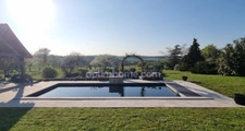 SAINT SIMEON - Longère de 11 pièces avec 2 piscines et 6 chambres sur 8700 m²