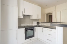 LEVALLOIS PERRET – Rue Rivay – Appartement lumineux de "3 pièces"- 55 m² avec cave