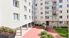 PARIS 15e. CONVENTION – Appartement de 3 pièces - Résidence avec gardien – 54m² - Cave