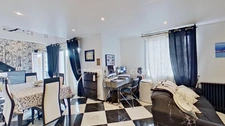 CHENNEVIERES SUR MARNE - Maison familiale avec piscine, sous-sol total et nombreuses dépendances – 187m²