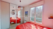 ALFORTVILLE - Duplex de 3 pièces avec balcon et jardin - 2 parking 