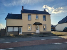 Maison avec potentiel à vendre 5 pièces MESLAY DU MAINE (53)