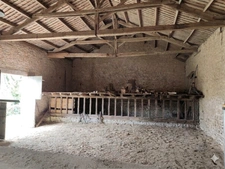 Grange à vendre 1 pièces VARAIGNES (24)