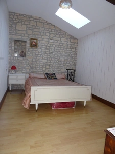 Maison à vendre 8 pièces HIERSAC (16)