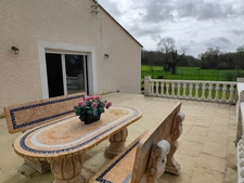 Maison à vendre 4 pièces CHAMPNIERS (16)