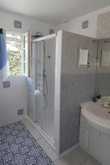 Maison à vendre 3 pièces MARENNES (17)