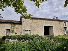 Grange à vendre 1 pièces VARAIGNES (24)