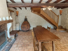 Maison à vendre 6 pièces CHAMPNIERS (16)