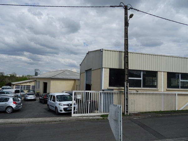 Dpt Charente (16), à vendre Grand ANGOULEME.
