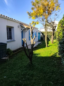 Maison à vendre 3 pièces MARENNES (17)