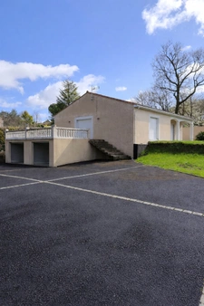 Maison à vendre 4 pièces CHAMPNIERS (16)