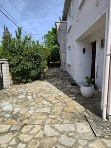 Maison à vendre 6 pièces L'ISLE D'ESPAGNAC (16)