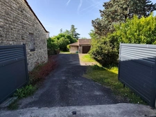 Maison à vendre 7 pièces HIERSAC (16)