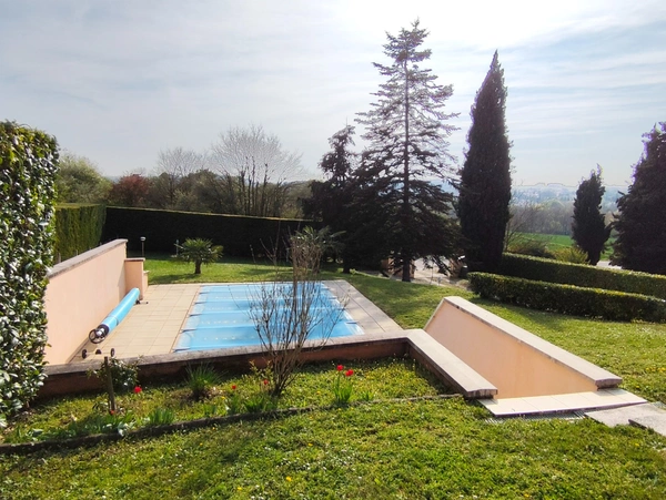 Maison à vendre 6 pièces RUELLE SUR TOUVRE (16)