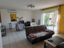 Maison à vendre 3 pièces MARENNES (17)