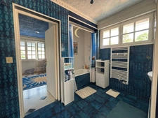 Maison mansard avec jardin paysager de près de 1000 m2  MONTGERON (91)