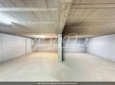  CALUIRE-ET-CUIRE Cœur Vassieux résidentiel - Maison 4 pièces, double garage 54 m², spacieux espace rangement cave , terrain plat 771 M² 