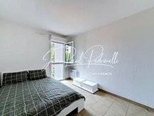 Nice Madeleine  - Universités Carlone  et Trotabas - 2 km des plages - Appartement 2 pièces env 40 m² balcon - parking privatif 