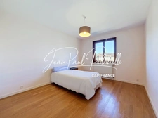 CALUIRE-ET-CUIRE – Cœur Vassieux – Villa 216 m² (101 m² Carrez et 115 m² Hors Carrez) - Terrain 770 M²  piscinable 